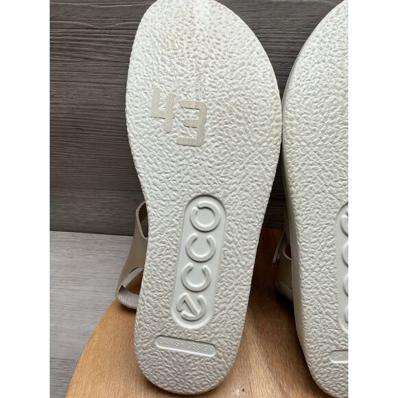 Ecco Women's Flowt 2 Leather Banded Nude Sandals -EU 43 - Picture 6 of 7